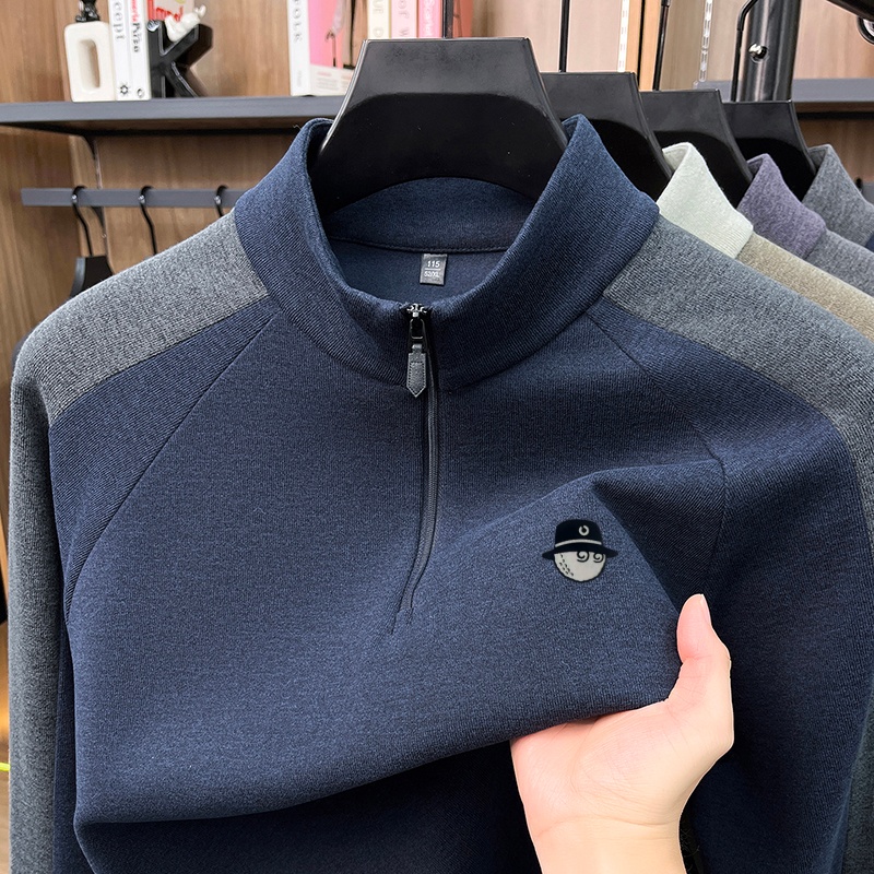 Winter Clothing Men - デザイナートレンディな新作ハーフジップ長袖暖かいTシャツ 秋冬快適モックネックプリントトップス デイリーカジュアルメンズウェア