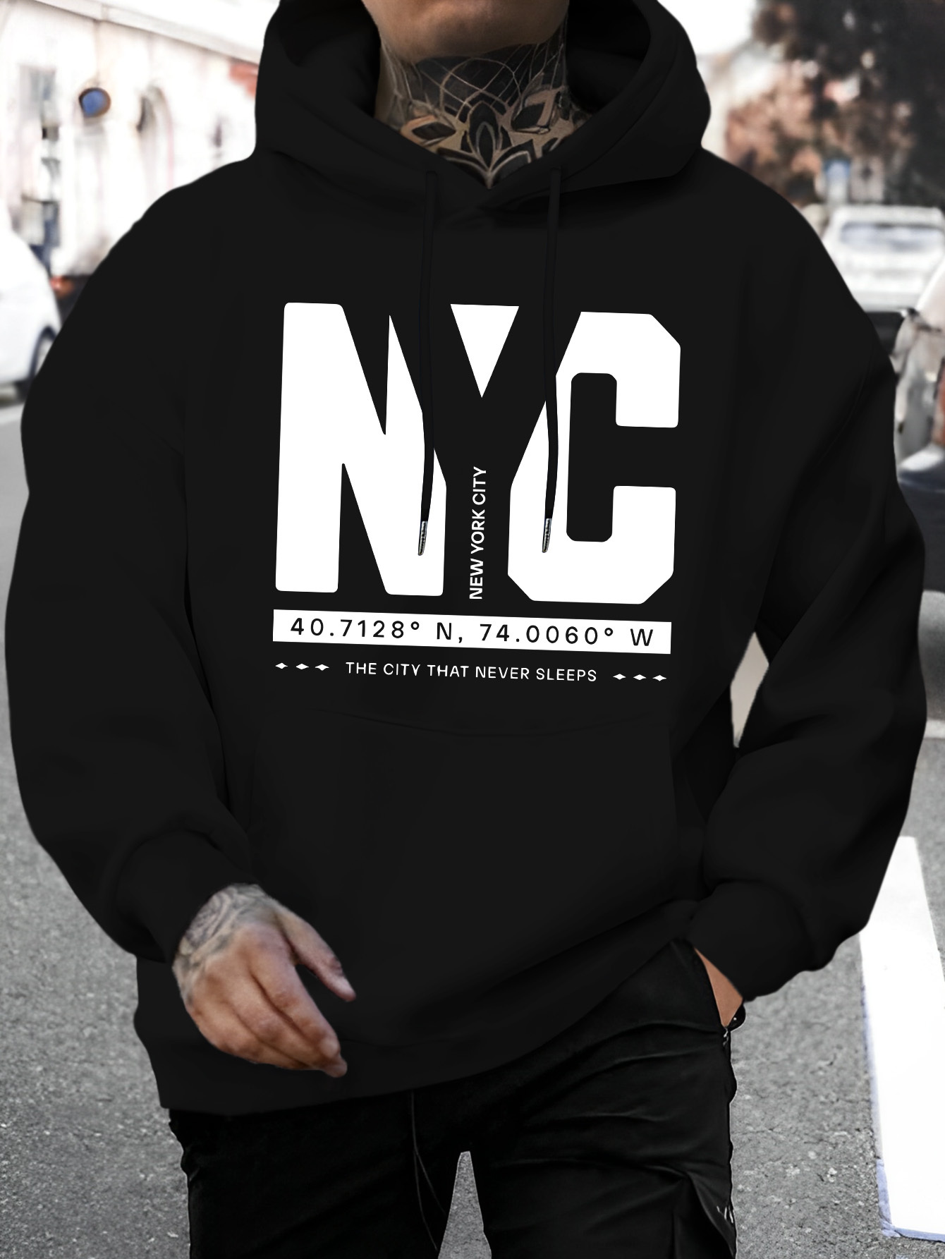 Winter Clothing Nyc - メンズ NYC コーディネート柄 フーディー、ゆったりとしたシルエット、コットン素材、フード付きスウェットシャツ、秋・冬、カジュアル、ストリートウェア、メンズファッション。
