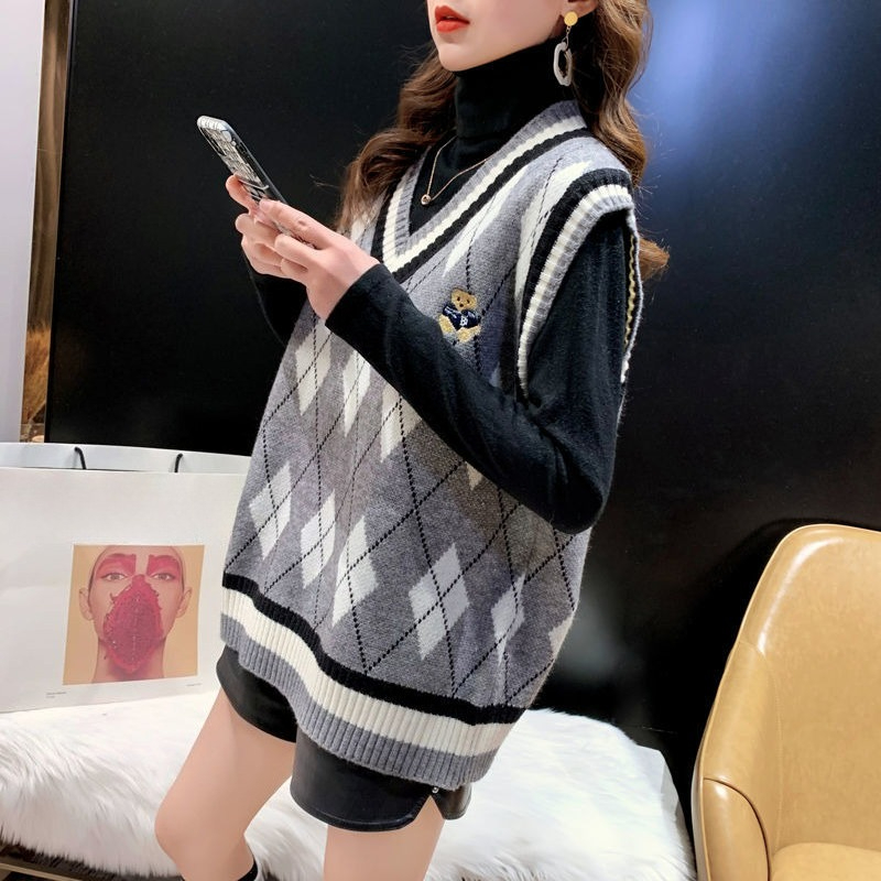レッドニットベスト レディース ノースリーブ チョッキ 冬  - Winter Clothing Aesthetic のレビューと価格